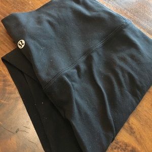 LuluLemon 🍋 Size 8 Black Leggings